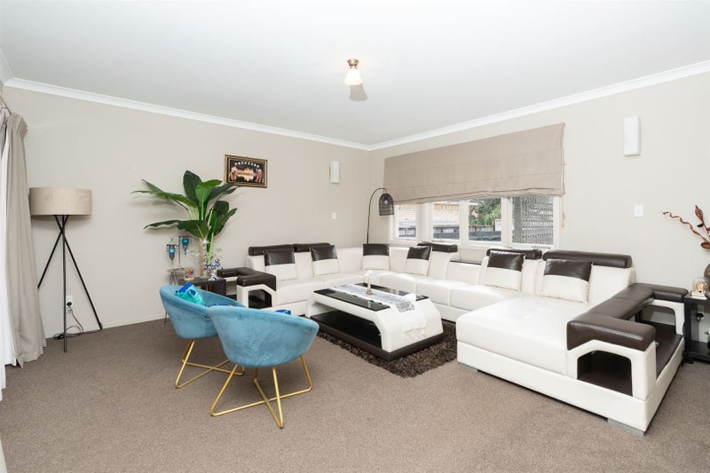 313 Cambridge Road, Hillcrest, Hamilton - Carousel 2