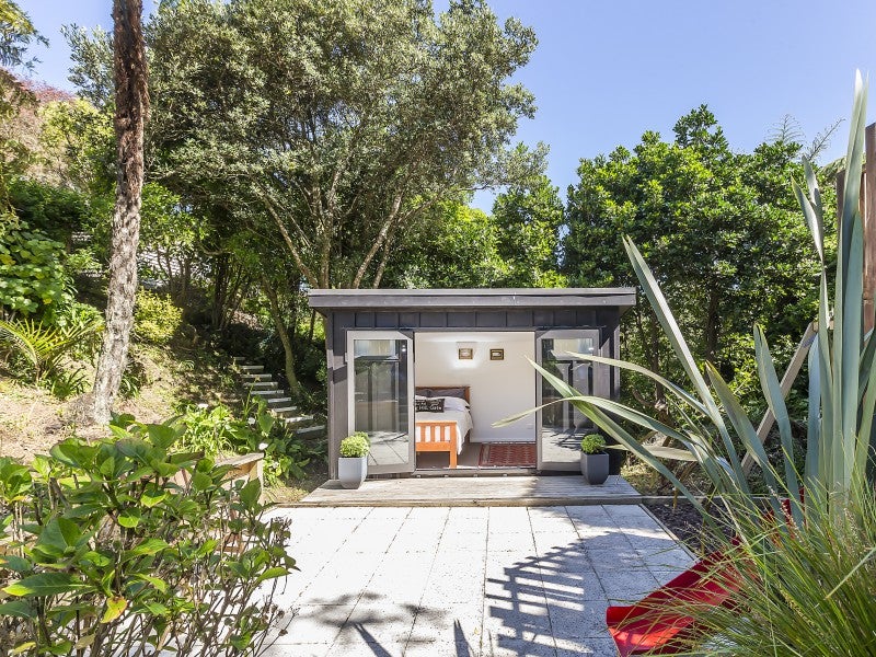 10 Moffitt Street, Vogeltown, Wellington - Carousel 26