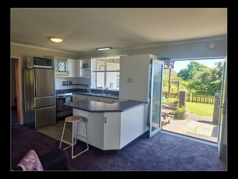 3 Coates Terrace, Rapahoe, Greymouth - Carousel 2