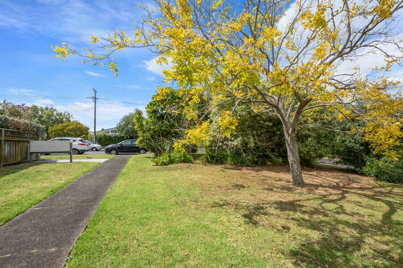 6/77 Old Lake Road, Narrow Neck, Auckland - Carousel 2