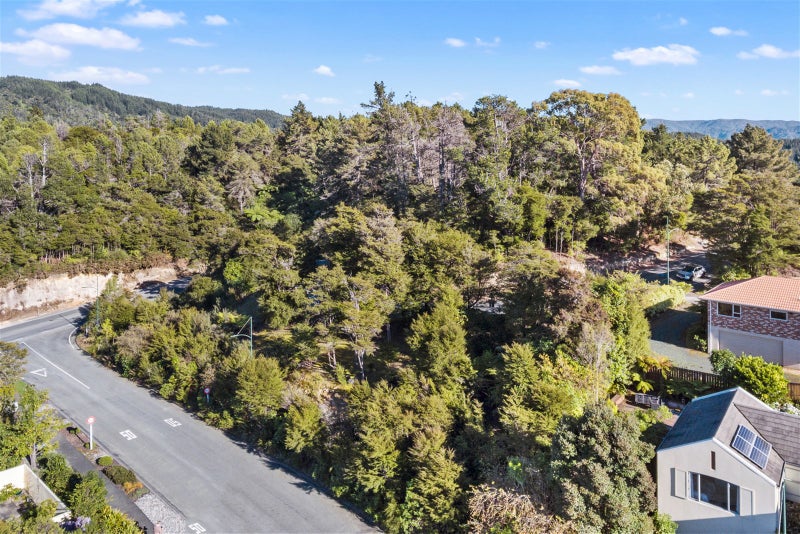 1 Cederman Drive, Kaiteriteri, Motueka - Carousel 3