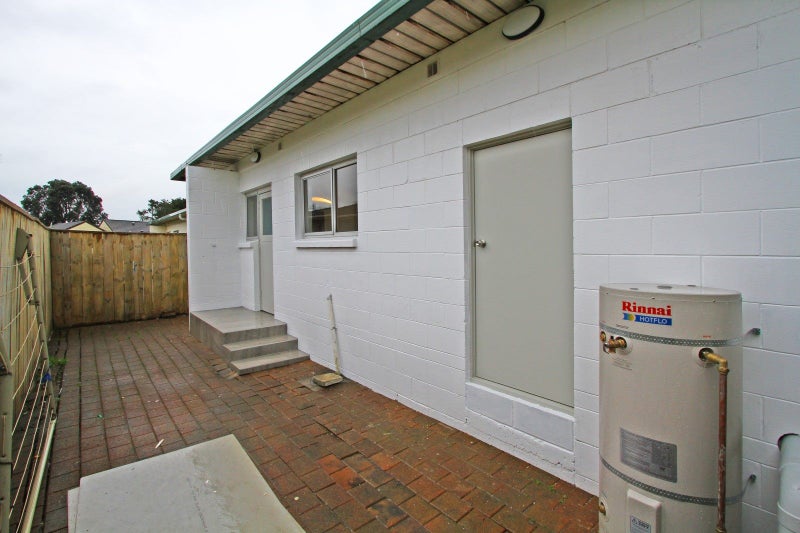 1/9 Vine Street, Mangere East, Auckland - Carousel 25