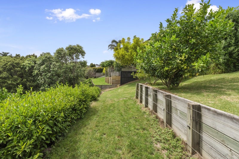 156 Kittiwake Drive, Schnapper Rock, Auckland - Carousel 20