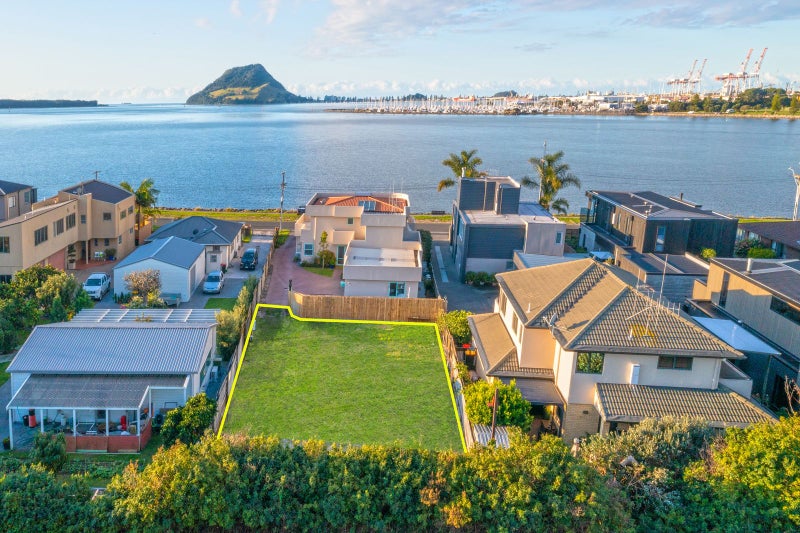 30A Harbour Drive, Otumoetai, Tauranga - Carousel 1