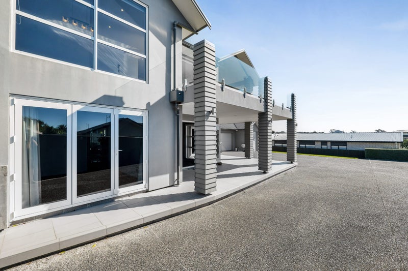7 Amy Way, Bell Block, New Plymouth - Carousel 50