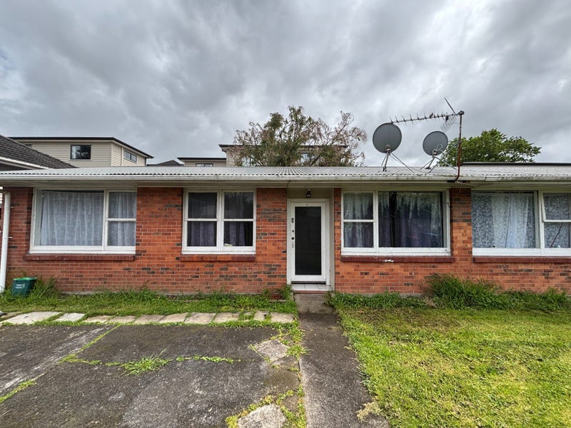 2/29 Cleary Road, Panmure, Auckland - Carousel 1