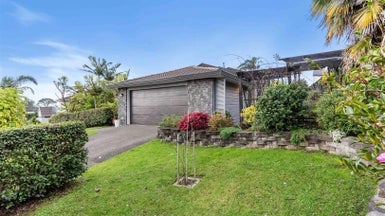 1 Pelican Lane, Unsworth Heights, Auckland - Carousel 1