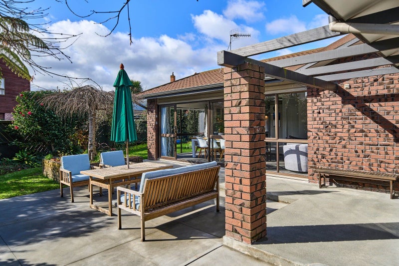 23 Mcenroe Grove, Naenae, Lower Hutt - Carousel 25