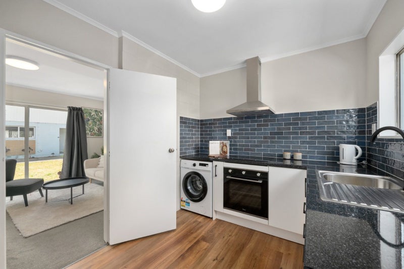 6/781 Fergusson Drive, Elderslea, Upper Hutt - Carousel 2