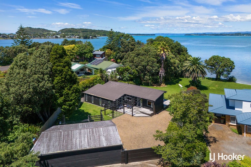 13 Waione Avenue, Athenree, Waihi Beach - Carousel 28