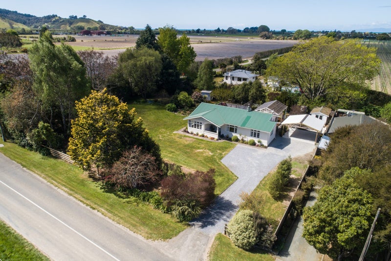 160 Swamp Road, Riwaka - Carousel 1