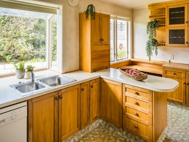 2 Doon Grove, Papakowhai, Porirua - Carousel 2