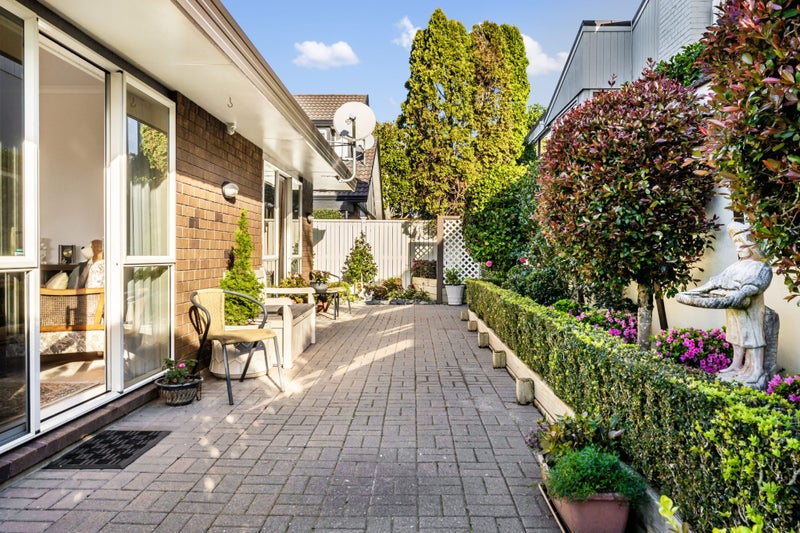 1/7 Corinth Street, Remuera, Auckland - Carousel 2