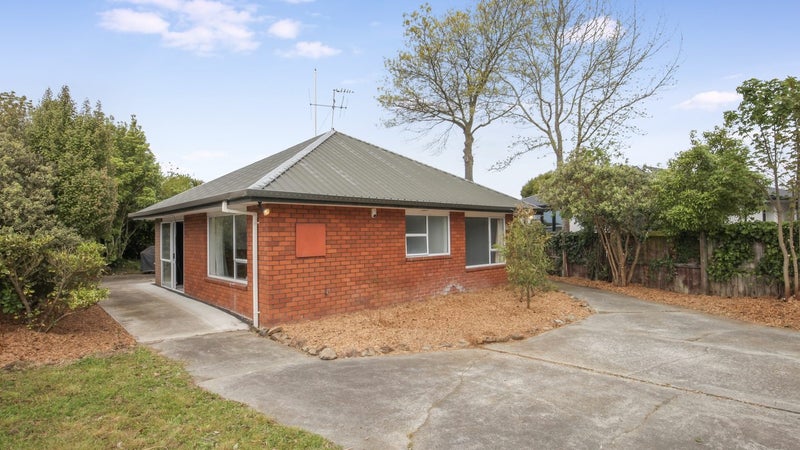 313B New Brighton Road, Burwood, Christchurch - Carousel 1