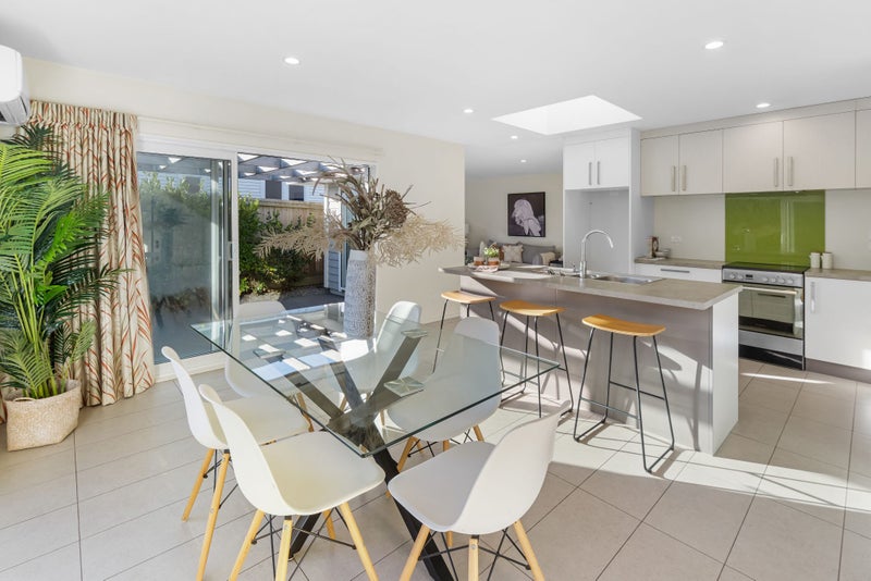 177 Geraldine Street, Edgeware, Christchurch - Carousel 1