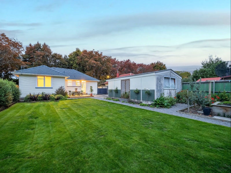 47 Guildford Street, Burnside, Christchurch - Carousel 23