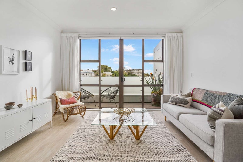 305/3 Morningside Drive, St Lukes, Auckland - Carousel 2