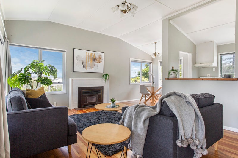 1/39 Sunnyhaven Avenue, Beach Haven, Auckland - Carousel 2