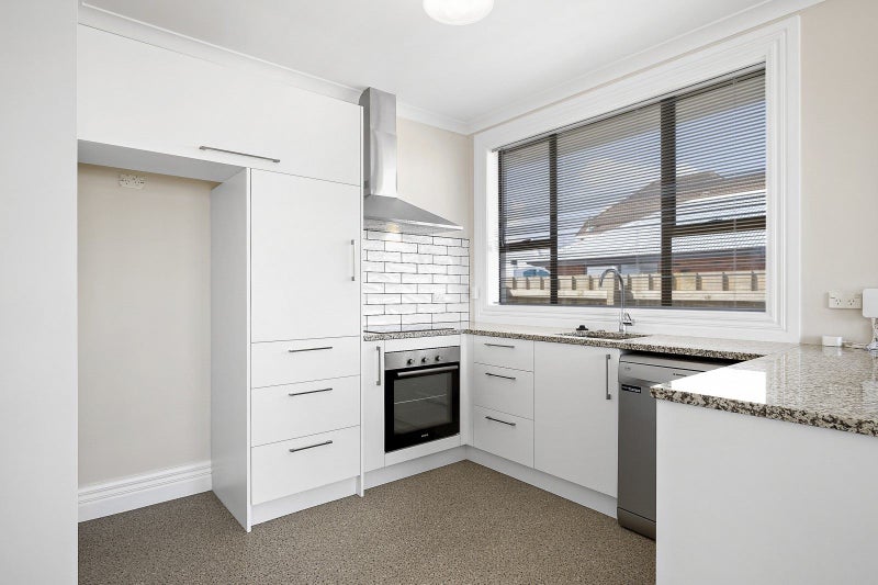 146 Melbourne Street, South Dunedin, Dunedin - Carousel 1