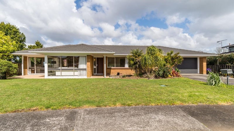 3 Serrita Avenue, Sunnyhills, Auckland - Carousel 1