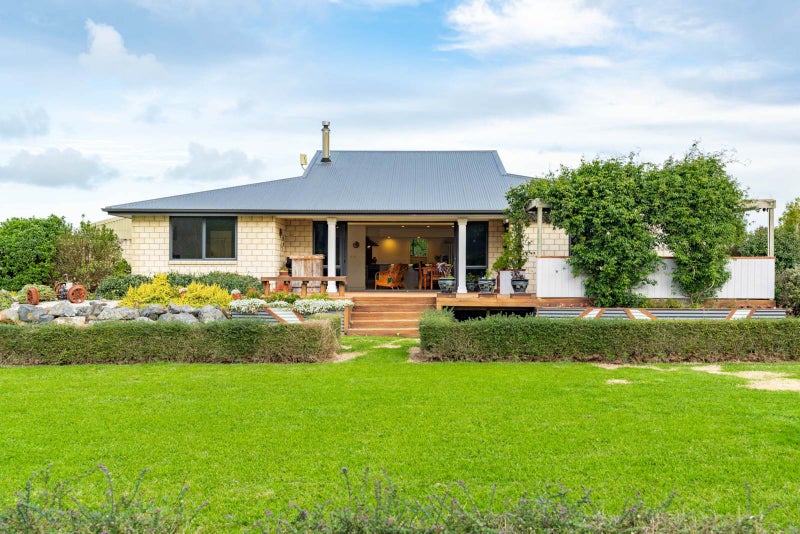 194 Flyger Road, Whangarei - Carousel 2