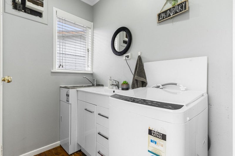 17A Crystal Avenue, Glendene, Waitakere City, Auckland - Carousel 14