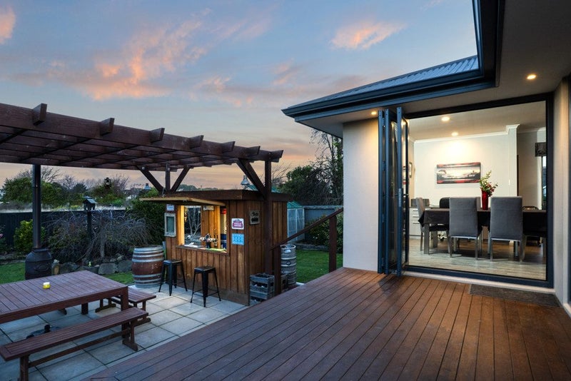 14 Farnborough Street, Aranui, Christchurch - Carousel 1