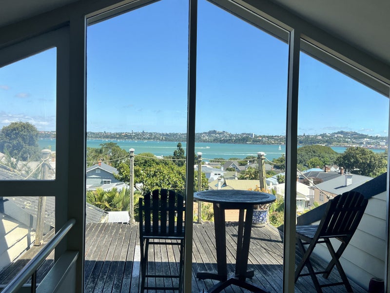15 Kerr Street, Devonport, Auckland - Carousel 2