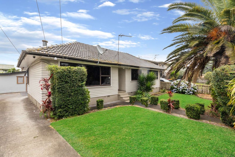 29 Plumley Crescent, Mangere, Auckland - Carousel 2