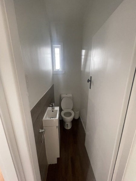 74 Malvern Road, Morningside, Auckland - Carousel 9