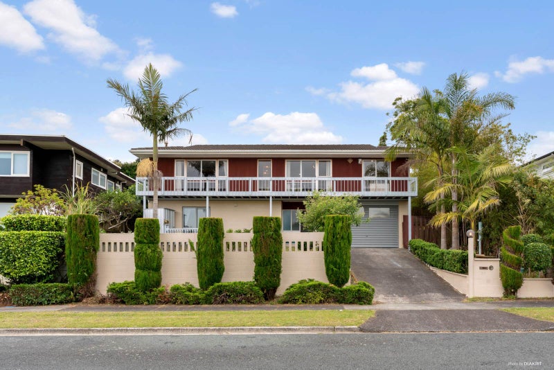 23 Barlow Place, Chatswood, Auckland - Carousel 1