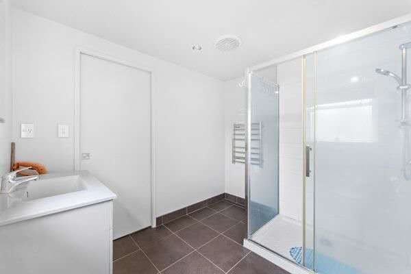 24 Letterkenny Place, Blockhouse Bay, Auckland - Carousel 2