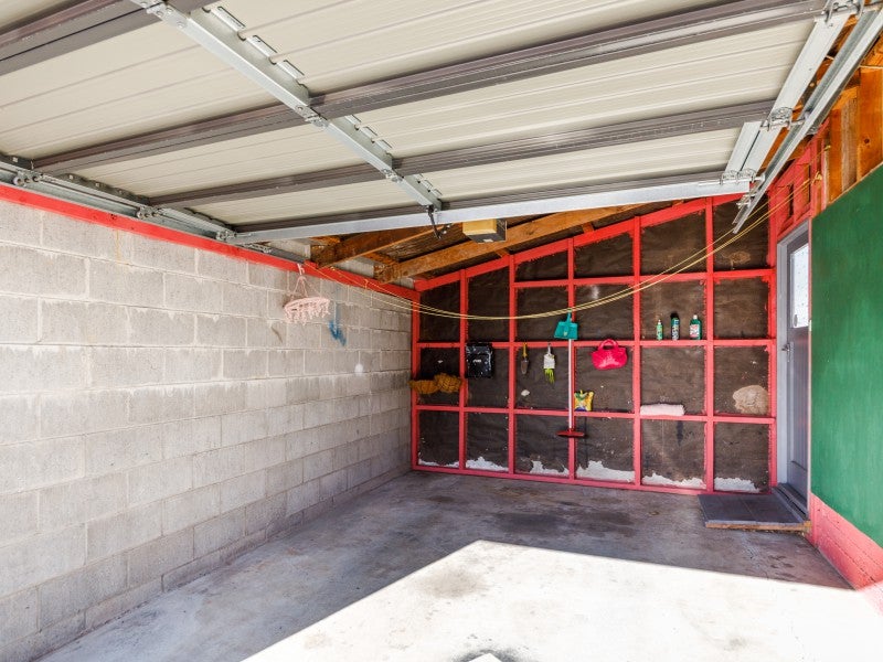 82 Ferguson Street, Awapuni, Palmerston North - Carousel 13