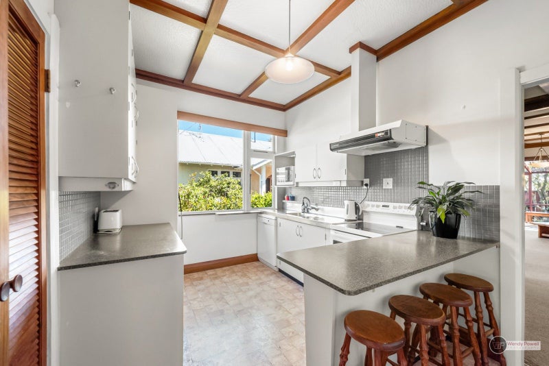 20 Matai Street, Woburn, Lower Hutt - Carousel 2