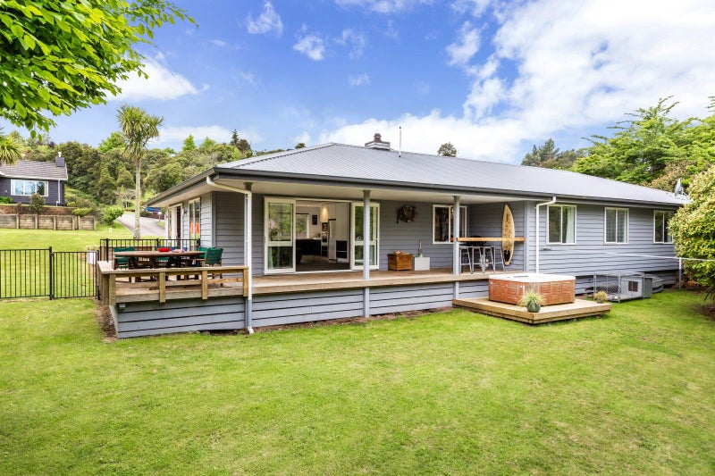 48 Hindmarsh Drive, Rangatira Park, Taupo - Carousel 1