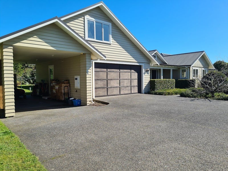 R/51 Bradley Avenue, Pyes Pa, Tauranga - Carousel 31