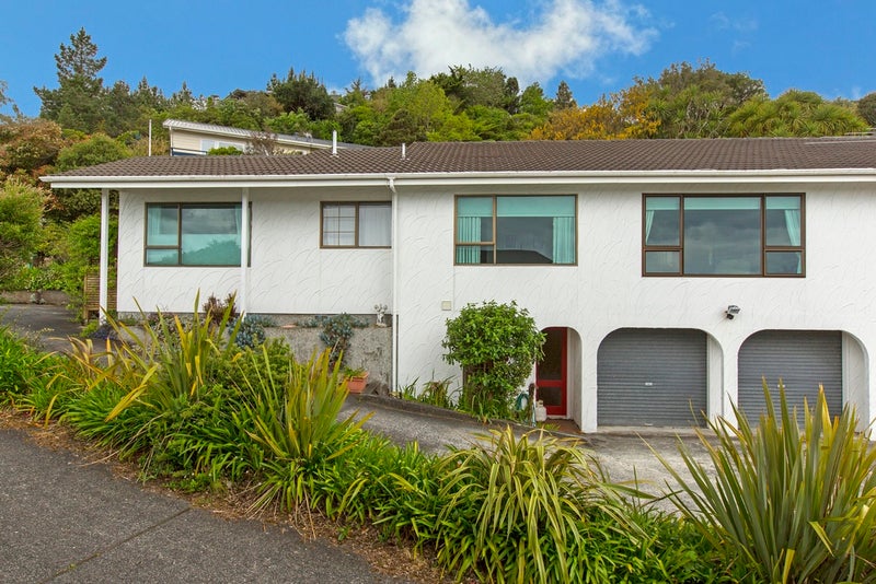 1/20 Summit Road, Fairfield, Lower Hutt - Carousel 1