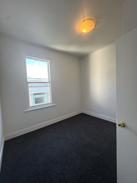 63A Pirie Street, Mount Victoria, Wellington - Carousel 11