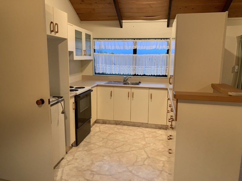 251 State Highway 30, Tikitere, Rotorua - Carousel 8