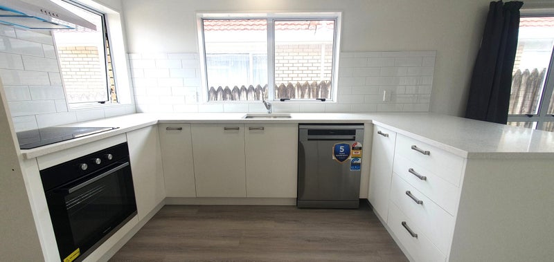 3/162 Hendon Avenue, Owairaka, Auckland - Carousel 2