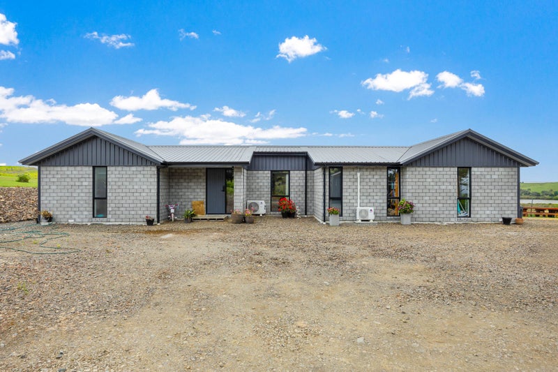 4 Matahehe Lane, Tinopai - Carousel 2