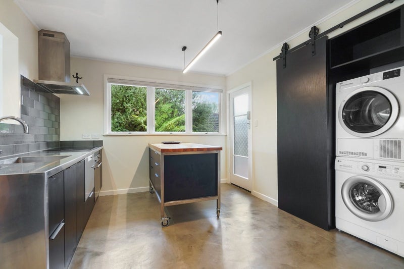 261A River Road, Claudelands, Hamilton - Carousel 7