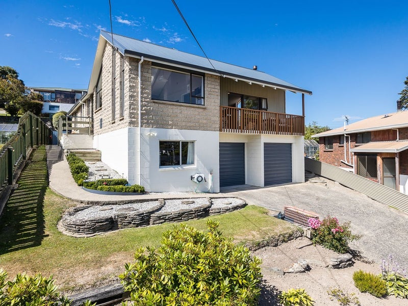 47 Elwyn Crescent, Green Island, Dunedin - Carousel 2