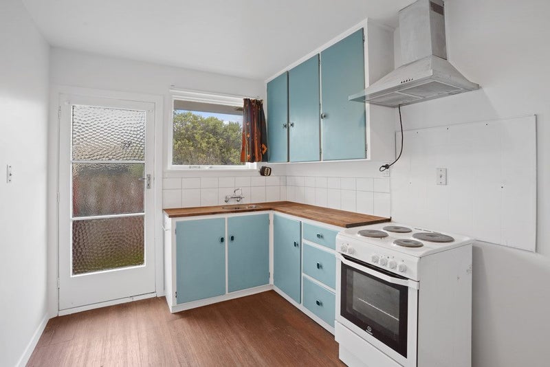 2/132 Aldwins Road, Phillipstown, Christchurch - Carousel 2