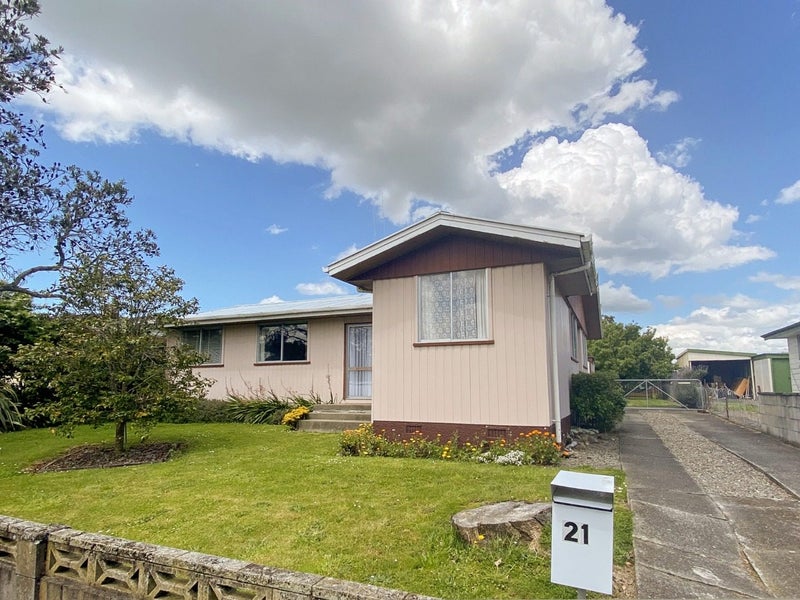 21 Dampier Avenue, Awapuni, Palmerston North - Carousel 1