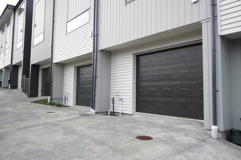 3/26 Buscomb Avenue, Henderson, Auckland - Carousel 44