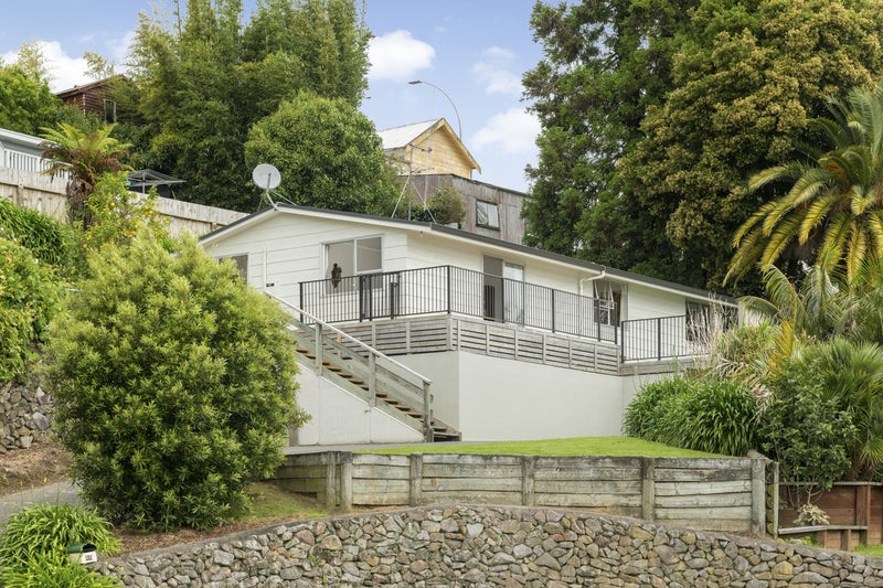 25 Burns Street, Gate Pa, Tauranga - Carousel 2