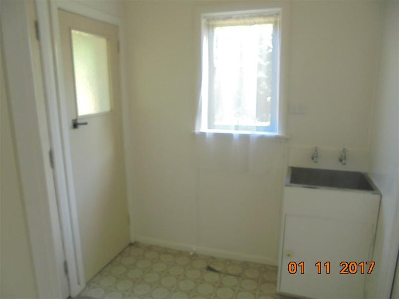 30 Ranui Terrace, Tawa, Wellington - Carousel 7