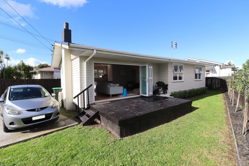 132 Canal Road, Avondale, Auckland - Carousel 2