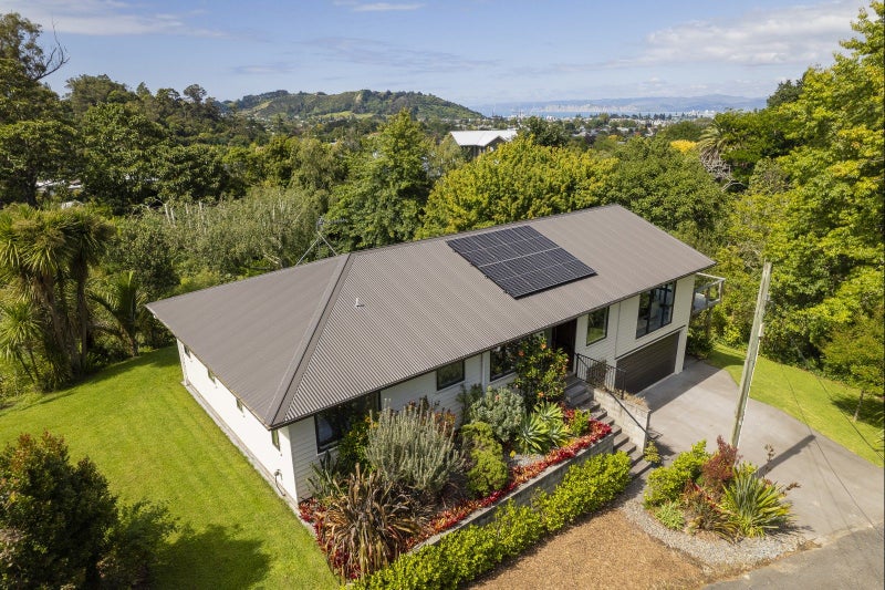 15 Adams Road, Whataupoko, Gisborne - Carousel 1
